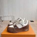 Louis Vuitton Lv Trainer Sneaker Marron 1Ahtlp - Image 2