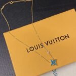 Louis Vuitton Color Blossom Bb Star Pendant Necklace Yellow Gold Q03276 - Image 3