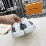 Louis Vuitton Lv Lagoon Sneaker Navy Blue 1Ahoh5 - Image 5