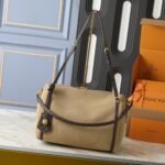 Louis Vuitton Express MM Hazelnut 36Cm M26358 - Image 2