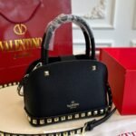 Valentino Garavani Rockstud Handbag In Grainy Black 21Cm - Image 5
