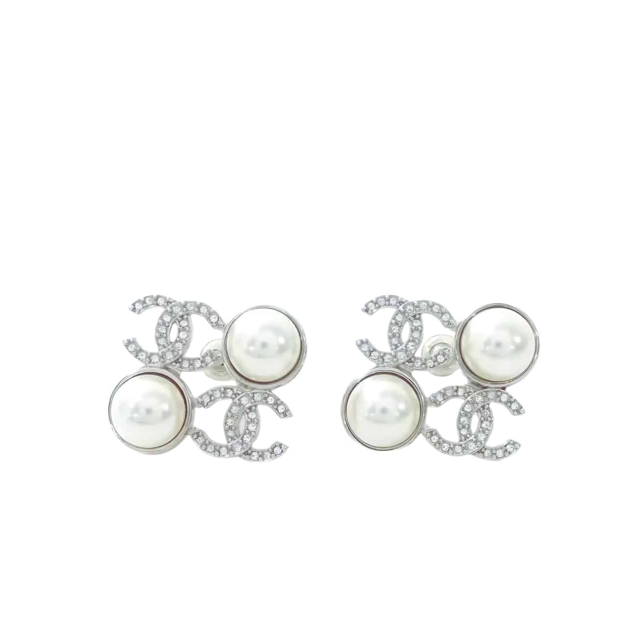 251-1-4 Chanel Stud Earrings Glass Pearls Silver Abf730 B20573 U0937 - Image 1