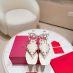 Valentino Garavani Rockstud Thong Sandals Light Ivory - Image 2