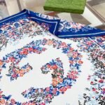Gucci Interlocking G Floral Print Silk Carré Navy And Red 783157 3G001 4174 - Image 3