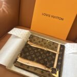 Louis Vuitton Monogram Confidential Brown 90Cm M78666 - Image 2