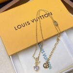 Louis Vuitton Lv Iconic Heart Necklace Gold M02387 - Image 2