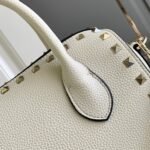 Valentino Caravani Bolsas Rockstud Granato White 24Cm - Image 5