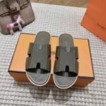 Hermes Izmir Sandal Vert Toundra H222845Zhv1465 - Image 2