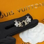 Louis Vuitton Gram Earrings M01264 - Image 3