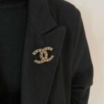 Chanel Cc Brooch Black With Many Small Stars - Image 4