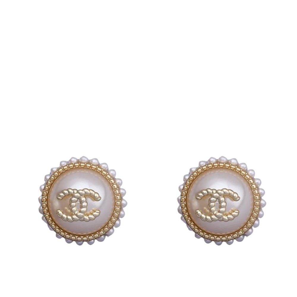 40-9 Chanel Button Pearl Earrings - Image 1