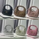 Miumiu Wander Matelassé Nappa Hobo Bag Black 20Cm 5Bc125 An88 F0002 V Ooy - Image 6