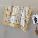 Louis Vuitton My Neverfull Shawl Beige 90Cm M96452 - Image 2