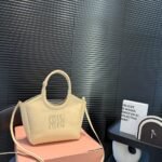 Miumiu Ivy Leather Tote Bag White 23Cm - Image 2