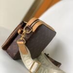 [Super Vip 1:1] Louis Vuitton Trio Messenger Bag Monogram Stripes Brown 25Cm M45965 - Image 3