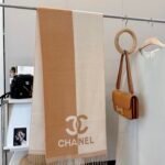 Chanel 24A Half Color Wool Scarf Beige 180Cm - Image 3