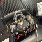 Louis Vuitton Speedy Soft 30 Pillow Bag Black 30Cm M26079 - Image 4