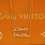Louis Vuitton Lv Script Necklace Gold M03263 - Image 5