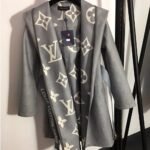 Louis Vuitton Belted Double Sided Hooded Wrap Coat Gray 1A92Vf - Image 2
