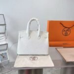 Hermes Birkin 25 Gold Hardware Epsom White 25Cm - Image 3