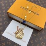 Louis Vuitton Garden Louise Gold Necklace - Image 2