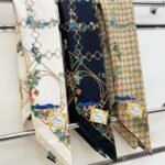 Gucci Print Silk Twill Carré Animal And Floral Ivory 90Cm 777353 3G001 9200 - Image 6