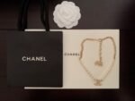 Chanel Women’S Pearl Necklace And Gold Metal - Image 3