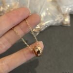 Louis Vuitton Le Damier De Pendant Yellow Gold Q03764 - Image 2