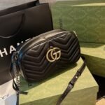Gucci Marmont Small Matelasse Shoulder Bag 447632 Dtd1T 1000 - Image 2