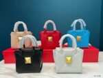 Valentino Small One Stud Nappa Handbag In Black 1W2B0K59Hhx0No - Image 2