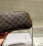 Celine Multi Bag In Triomphe Canvas And Calfskin Tan 26Cm 114122Bzj 04Lu - Image 6