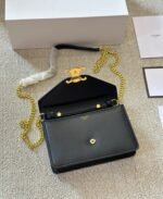 Celine Wallet On Chain Margo In Shiny Calfskin Black 20Cm 10L033Dpv 38No - Image 6