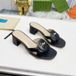 Gucci Women’s Interlocking G Slide Sandal Black 782413 Aaazg 1000 - Image 2