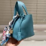 Hermes Picotin Lock 18 Bag Blue With Gold 18Cm - Image 4