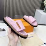 Louis Vuitton Pool Pillow Flat Comfort Mule Rose 1Aguzd - Image 5