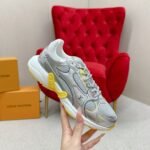Louis Vuitton Lv Olympia Sneaker Jaune 1Ahovw - Image 3