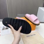 Louis Vuitton Pool Pillow Flat Comfort Mule Rose 1Aguzd - Image 6
