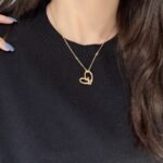 Louis Vuitton Fall In Love Necklace Gold M00465 - Image 6