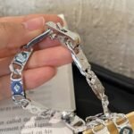 Louis Vuitton Monogram Tied Up Necklace Silver M00919 - Image 4