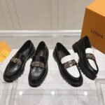 Louis Vuitton District Flat Loafer Black 1Aibyh - Image 9
