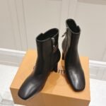 Louis Vuitton Silhouette Ankle Boot Black 1Aiefp - Image 4