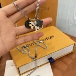 Louis Vuitton Lv Instinct Necklace Silver M00521 - Image 6