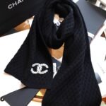 Chanel Cc Logo Patch Cashmere Scarf Black - Image 2