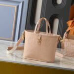 Louis Vuitton Neverfull Bandoulière Inside Out BB Monogram Dune 26Cm - Image 4