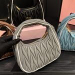 Miumiu Wander Matelassé Bag Marble Gray And White 20Cm 5Bc125 2Ibs F0Rxg V Oof - Image 4