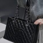 Chanel Grand Shopping Tote Bag Black Caviar Silver Tone Chain 34Cm - Image 8