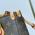 Louis Vuitton X Takashi Murakami Onthego BB Monogram Canvas Brown 18Cm M13668 - Image 7