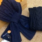 Louis Vuitton Only LV Mini Cable Scarf Navy Blue 150Cm M96755 - Image 4