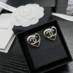 Chanel Metal Cc Heart Coco In Love Earrings Gold - Image 4