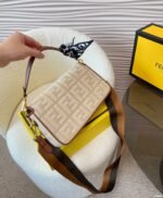 Fendi Baguette Natural Straw Bag With Ff Embroidery 26Cm 8Br600Ap4Mf1Lmp - Image 9